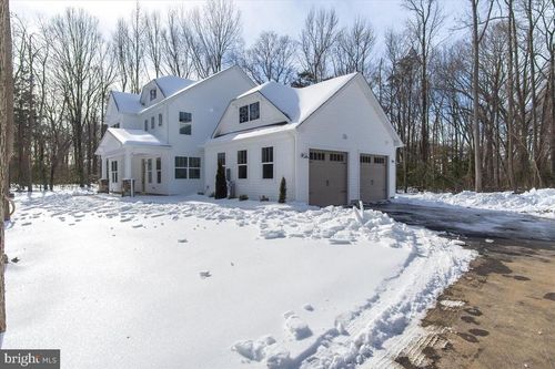 1379 Mcdonald Rd, SHADY SIDE, MD, 20764-9200 | Card Image