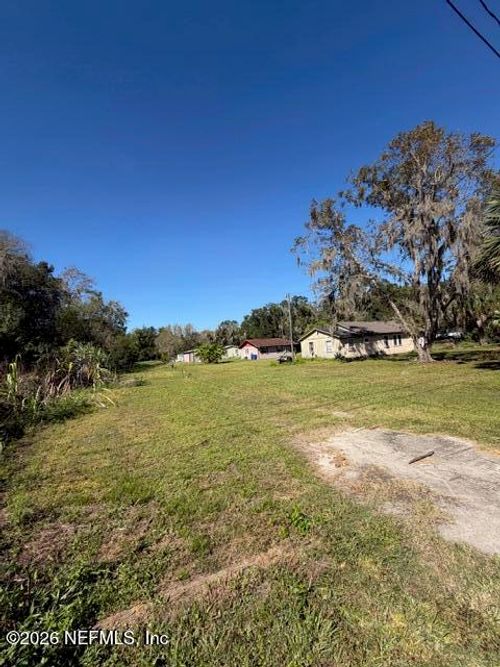 411 E Carter St, Hastings, FL, 32145-3410 | Card Image