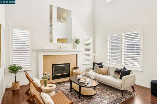 1344 Panwood Ct, Brentwood, CA, 94513-6500 | Card Image