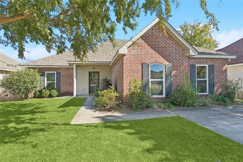 70040 4th St, Covington, LA, 70433-8401 | Card Image