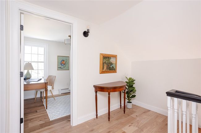 4 Gladding Ct, Home with 3 bedrooms, 1 bathrooms and 3 parking in Newport RI | Image 39