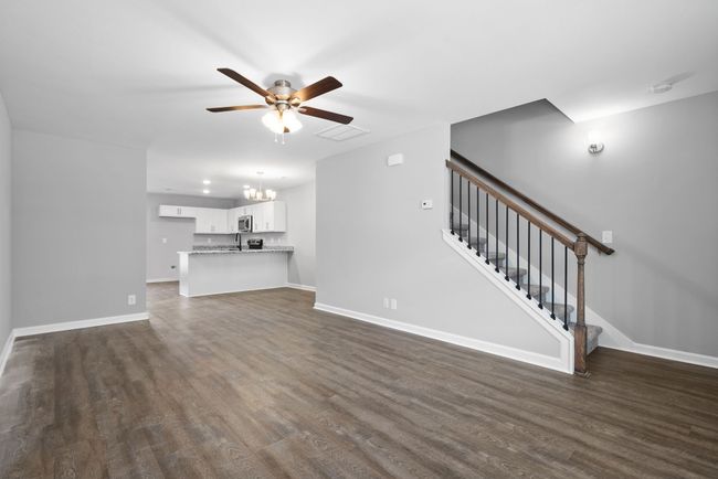 122 Davis Ridge Ln, House attached with 2 bedrooms, 3 bathrooms and null parking in Clarksville TN | Image 6