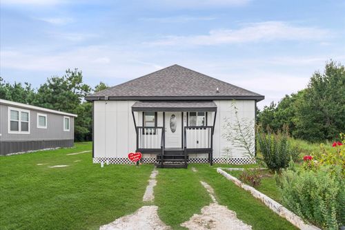 365 Road 5605, Cleveland, TX, 77327-5626 | Card Image