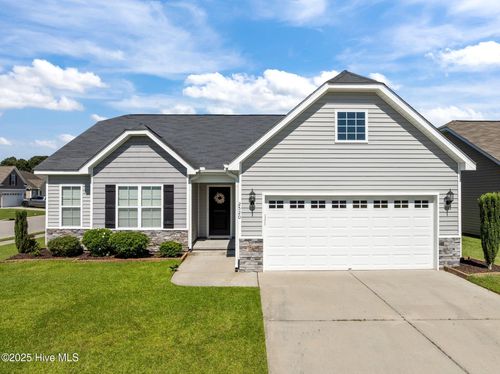 2520 Sapphire Ct, Winterville, NC, 28590-6722 | Card Image