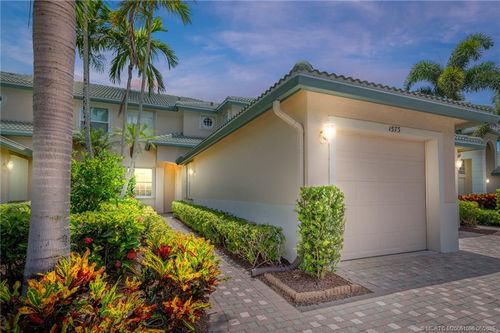 3b-1573 Se Prestwick Ln, Port Saint Lucie, FL, 34952-6028 | Card Image