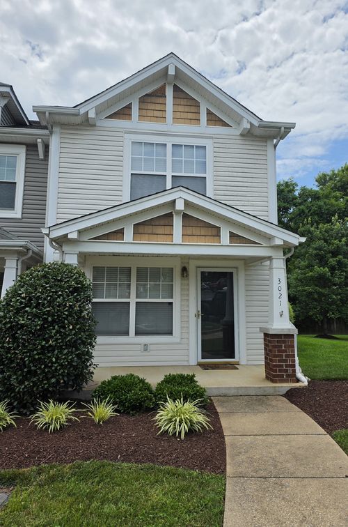 3021 Harpeth Springs Dr, Nashville, TN, 37221-2340 | Card Image