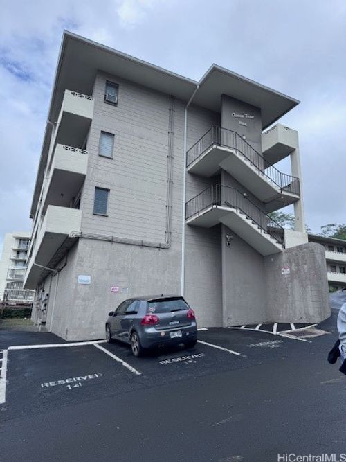 apt-12-1614 Emerson St, Honolulu, HI, 96813-2141 | Card Image