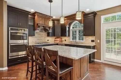 3179 Kingbird Ln, Naperville, IL, 60564-4918 | Card Image