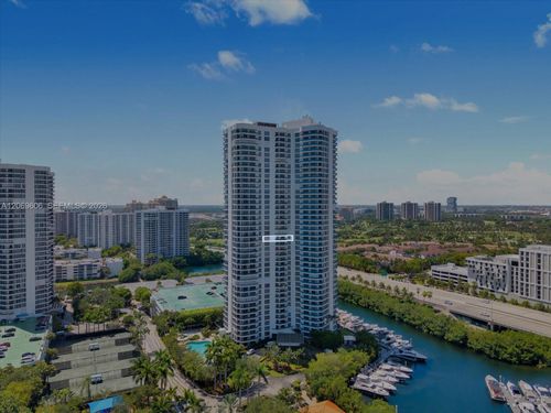 2107-3500 Mystic Pointe Dr, Aventura, FL, 33180-2578 | Card Image