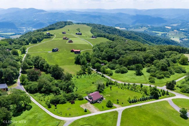 76 Pointy Knob Rd, House other with 3 bedrooms, 3 bathrooms and 3 parking in Davis WV | Image 7