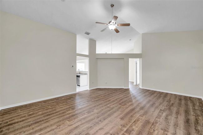 243 Chardonnay Pl, House other with 3 bedrooms, 2 bathrooms and null parking in VALRICO FL | Image 8