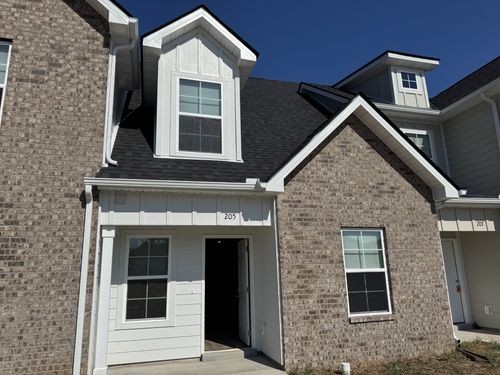 205 Mountaindale Dr, Smyrna, TN, 37167-3747 | Card Image