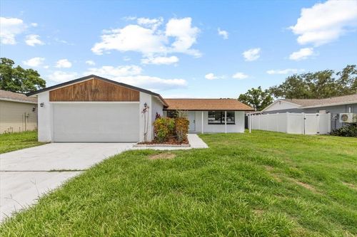 6370 Elmhurst Dr, PINELLAS PARK, FL, 33782-2031 | Card Image