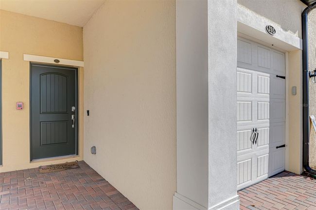 UNIT-203 - 10039 Crooked Creek Dr, Condo with 2 bedrooms, 2 bathrooms and null parking in VENICE FL | Image 6