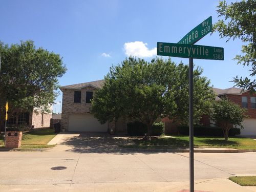 5333 Emmeryville Ln, Fort Worth, TX, 76244-6203 | Card Image