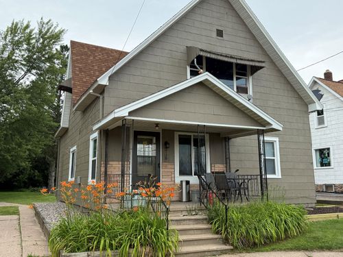 216 2nd Ave, Antigo, WI, 54409-2703 | Card Image