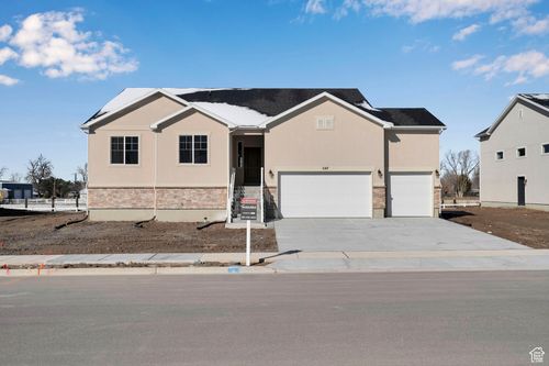 11-1147 N 375 W, Harrisville, UT, 84404 | Card Image