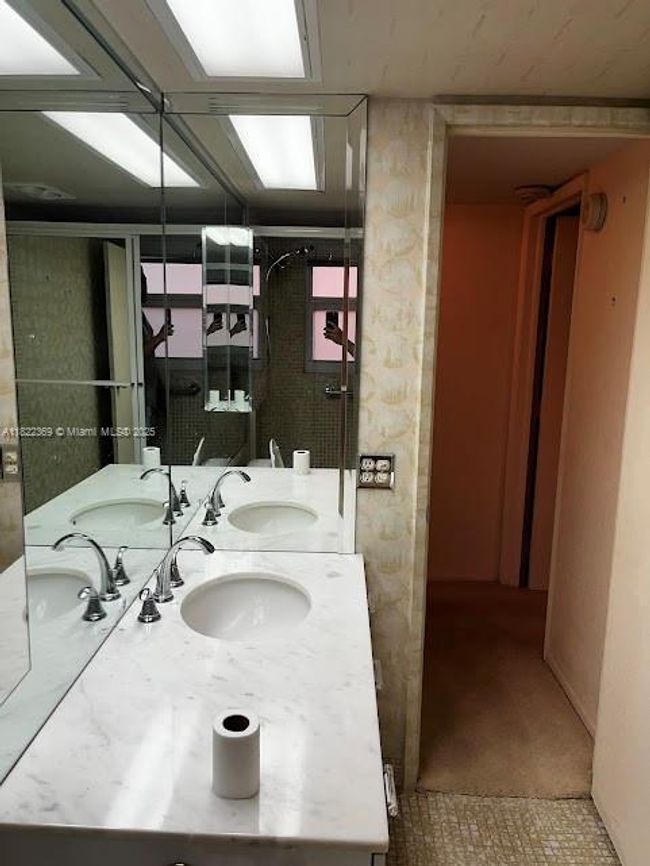 APT-807 - 3090 N Course Dr, Condo with 3 bedrooms, 3 bathrooms and null parking in Pompano Beach FL | Image 31