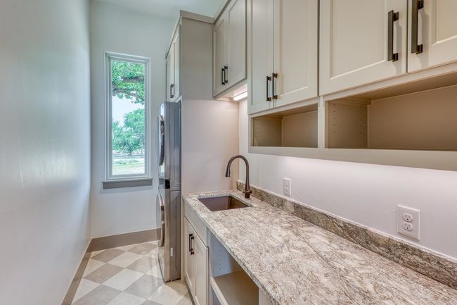208 E Lakeshore Dr, House other with 4 bedrooms, 5 bathrooms and null parking in Sunrise Beach TX | Image 15