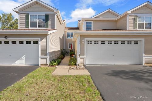 425 N Carlisle Ct, Round Lake, IL, 60073-9745 | Card Image