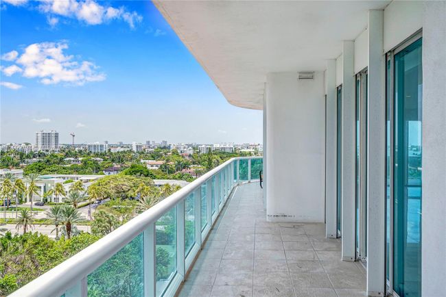 8B - 10101 Collins Ave, Condo with 2 bedrooms, 3 bathrooms and null parking in Bal Harbour FL | Image 21