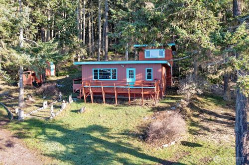 24 Starboard Rd, Lopez Island, WA, 98261-8564 | Card Image