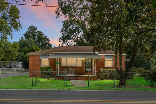 174 Roosevelt Dr, Saint Stephen, SC, 29479-3991 | Card Image