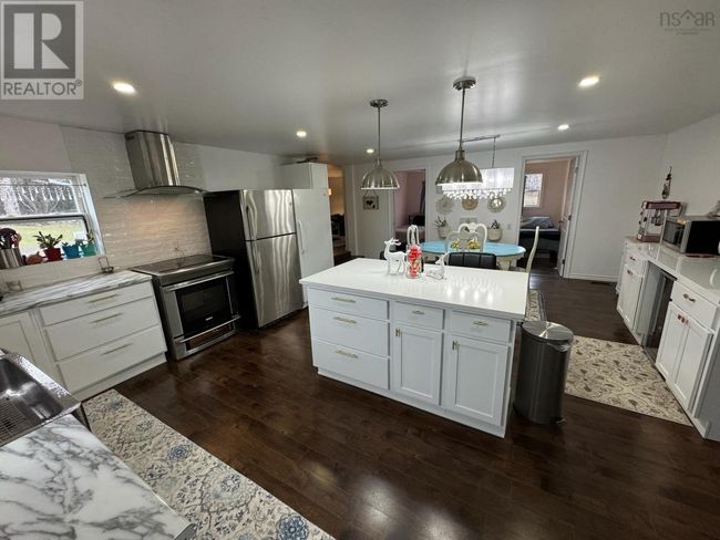 1379 Salmon River Rd, House other with 3 bedrooms, 2 bathrooms and null parking in L'ardoise NS | Image 9