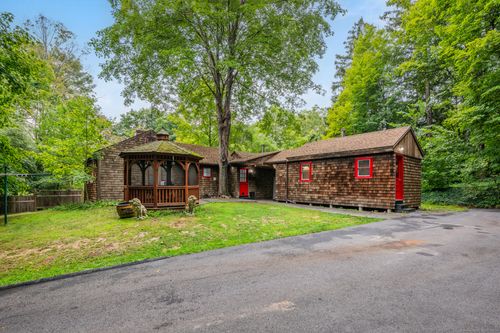 27 Scratchville Rd, Woodbury, CT, 06798-2925 | Card Image