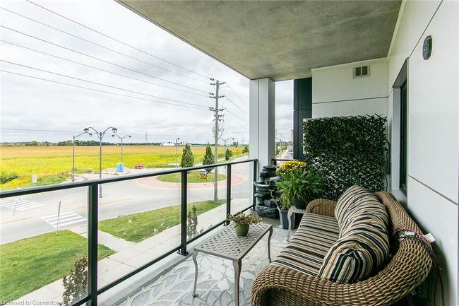 205 - 249 Grey Silo Rd, House attached with 2 bedrooms, 2 bathrooms and 1 parking in Waterloo ON | Image 34