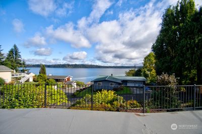 2101 Beverly Beach Drive Nw, House other with 5 bedrooms, 1 bathrooms and 2 parking in Olympia WA | Image 2