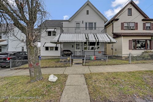 1050 Prescott Ave, Scranton, PA, 18510-1452 | Card Image