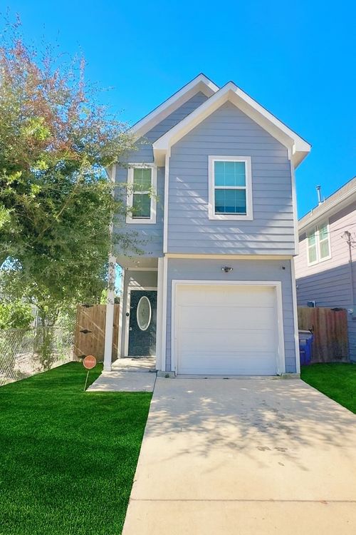 2239 Anderson St, Dallas, TX, 75215-5118 | Card Image