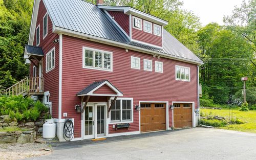 405 Lovers Lane Rd, Charlestown, NH, 03603-4348 | Card Image