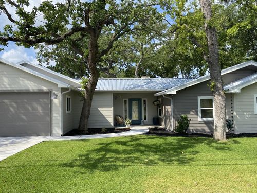908 Sherwood Forest Dr, Granite Shoals, TX, 78654-2318 | Card Image
