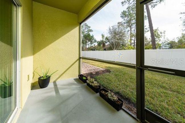 8609 Fiddleleaf Ct, Townhouse with 3 bedrooms, 3 bathrooms and null parking in TAMPA FL | Image 12