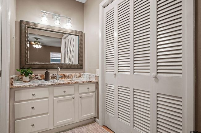 1330 Powers Powers Dr, House other with 3 bedrooms, 2 bathrooms and null parking in Tyler TX | Image 14