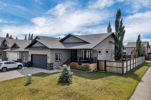 2 Coleman Cres, Blackfalds, AB, T4M0C7 | Card Image