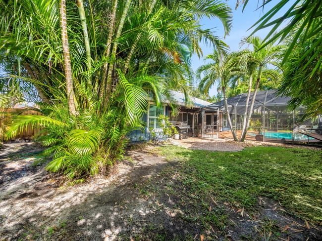 52 Birch Pl, House other with 3 bedrooms, 2 bathrooms and null parking in Tequesta FL | Image 32