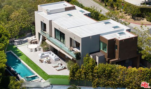 815 N Tigertail Rd, Los Angeles, CA, 90049-1416 | Card Image