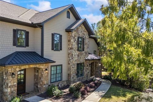 102-15 Cottage Ln, Toccoa, GA, 30577-2541 | Card Image