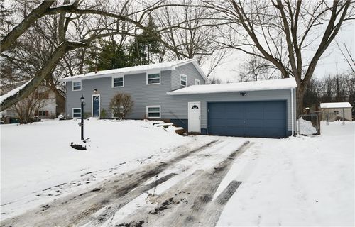 65 Kenwick Dr, Rochester, NY, 14623-3611 | Card Image