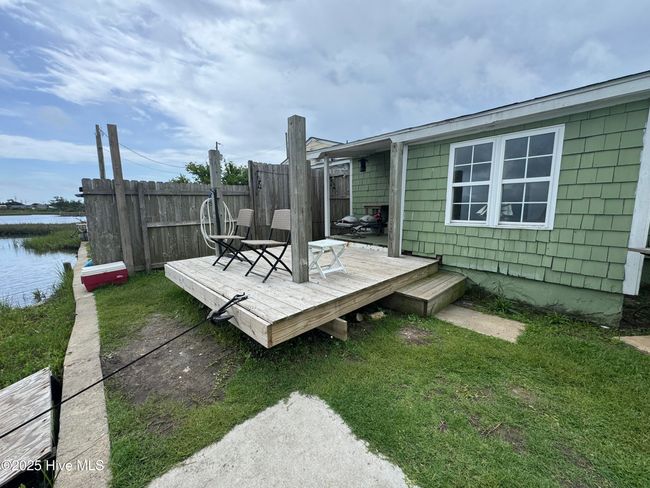 121 Cedar Point Blvd, House other with 2 bedrooms, 1 bathrooms and null parking in Cedar Point NC | Image 21
