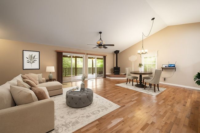 284 Tickanetley Rd, Home with 4 bedrooms, 3 bathrooms and 1 parking in Ellijay GA | Image 9