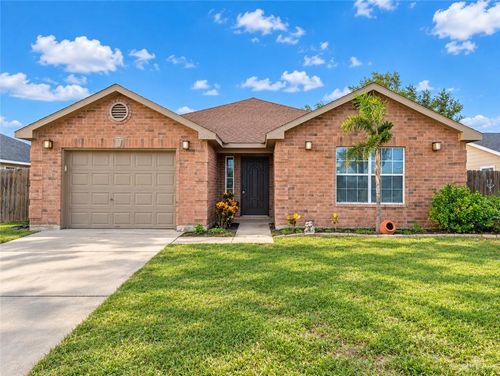 2108 W 41st St, Mission, TX, 78573-5052 | Card Image