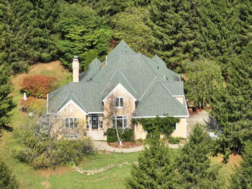 7394 Whitlind Ln, Athens, OH, 45701-9600 | Card Image