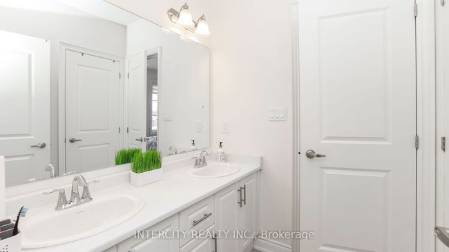 111 Walker Rd W, House other with 5 bedrooms, 4 bathrooms and 4 parking in Caledon ON | Image 39
