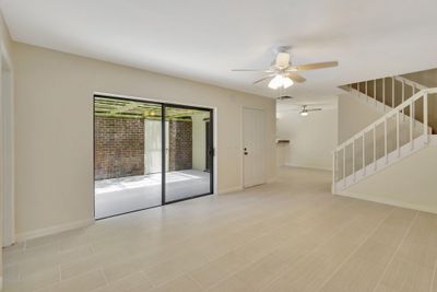 533 5th Terrace, Townhouse with 3 bedrooms, 2 bathrooms and null parking in Palm Beach Gardens FL | Image 3