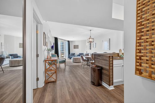 1809-4203 Indian Bayou Trl, Destin, FL, 32541-4337 | Card Image