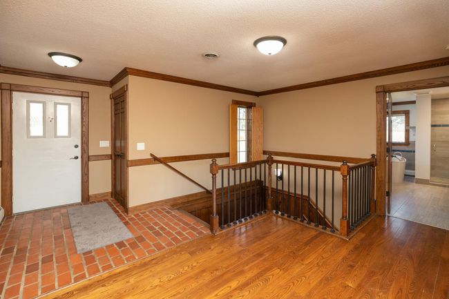 6-web-or-mls-06-Foyer.jpg | Image 6